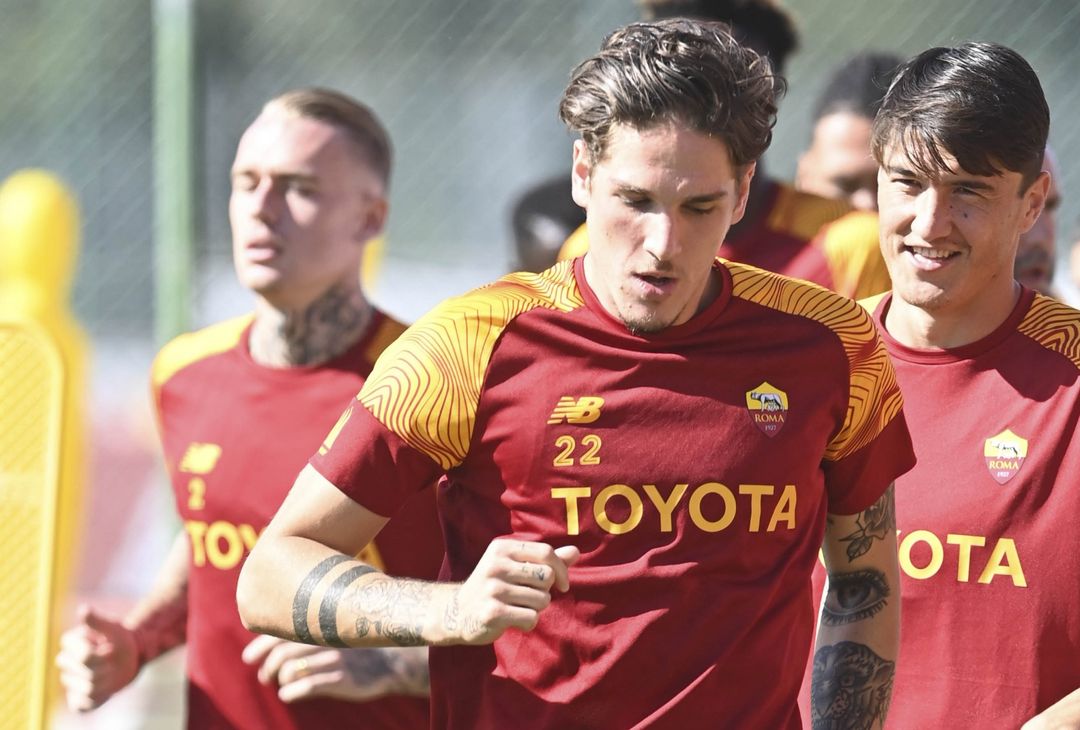 Trigoria, l’allenamento prima della partenza per Genova – FOTO GALLERY - immagine 15