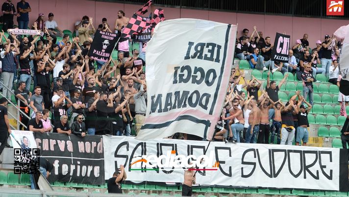 FOTO Palermo: striscione della CNI al Barbera - immagine 1