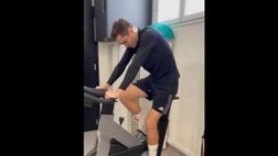 VIDEO / Chiesa lavora per recuperare dall’infortunio: eccolo in cyclette