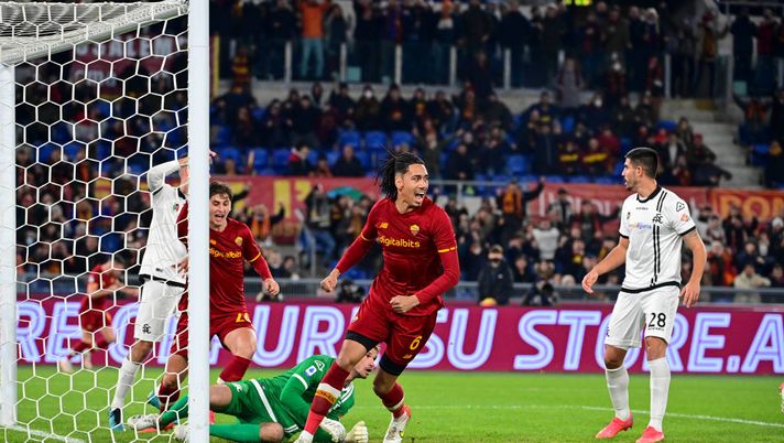 Smalling e Ibanez di testa: Spezia ko su due corner - immagine 1