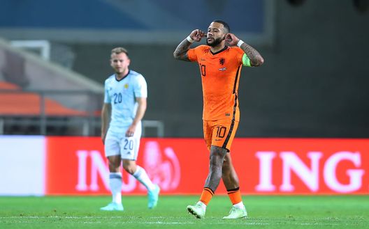 FARO, PORTUGAL - JUNE 02: Memphis Depay of Netherlands celebrates scoring a goal during the international friendly match between Netherlands and Scotland at Estadio Algarve on June 02, 2021 in Faro, Portugal. (Photo by Fran Santiago/Getty Images) Depay e quel sogno da rapper: “Se posso sognarlo, posso farlo”- immagine 2