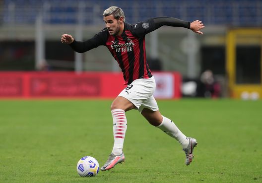 MILAN, ITALY - SEPTEMBER 24: Theo Hernandez of AC Milan in action during the UEFA Europa League third qualifying round match between AC Milan and Bodo Glimt at Stadio Giuseppe Meazza on September 24, 2020 in Milan, Italy. (Photo by Emilio Andreoli/Getty Images) MILAN, ITALY - SEPTEMBER 24: Theo Hernandez of AC Milan in action during the UEFA Europa League third qualifying round match between AC Milan and Bodo Glimt at Stadio Giuseppe Meazza on September 24, 2020 in Milan, Italy. (Photo by Emilio Andreoli/Getty Images)