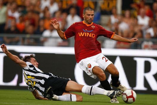 (Photo by Paolo Bruno/Getty Images) Tonetto e il fenomeno footvolley: “Che partite con Aldair! Vogliamo diffonderlo in Italia. Dybala top a Roma”- immagine 5