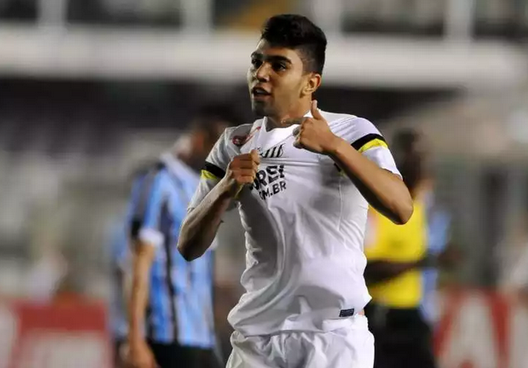 Gabriel Barbosa Almeida, fonte foto kooraline.com Gabriel Barbosa Almeida, fonte foto kooraline.com