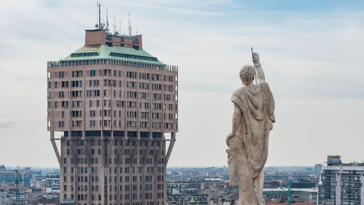 La Torre Velasca è uno dei Palazzi storici di Milano 