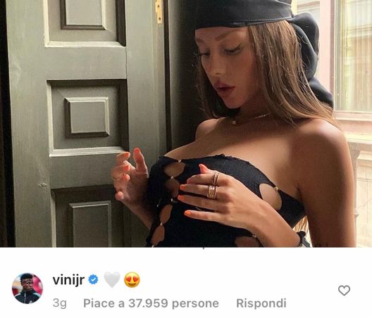 Il commento di Vinicius a Ester Exposito infiamma i social, i fan: “Dagli una possibilità!”- immagine 2