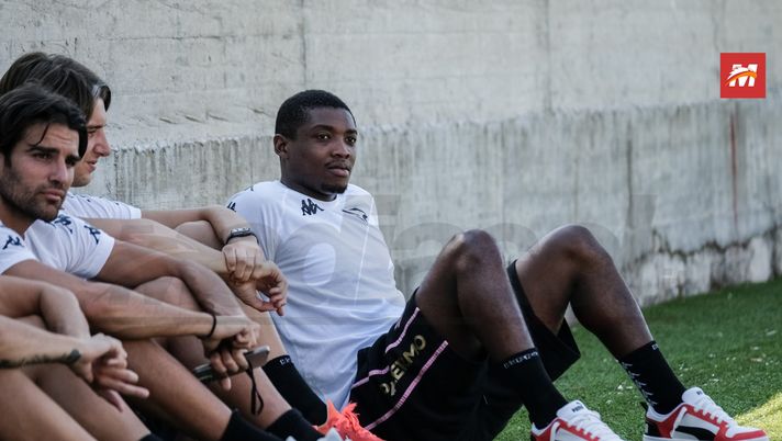 Palermo, si ferma Broh: esami strumentali per il centrocampista. Il report clinico Palermo, si ferma Broh: esami strumentali per il centrocampista. Il report clinico - immagine 1