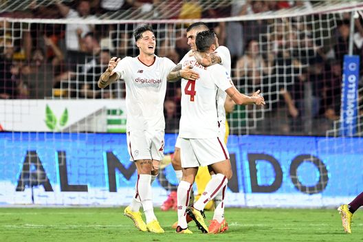 Getty Images La Roma è l’unica oasi italiana tra le big: a Salerno hanno giocato 6 Azzurri- immagine 2
