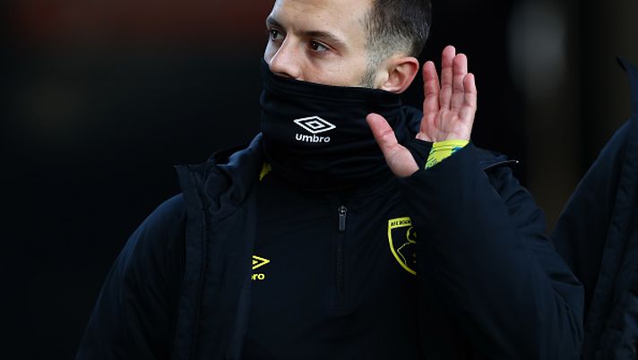 LONDON, ENGLAND - APRIL 21: Jack Wilshere of AFC Bournemouth looks on prior to the Sky Bet Championship match between Millwall and AFC Bournemouth at The Den on April 21, 2021 in London, England. Sporting stadiums around the UK remain under strict restrictions due to the Coronavirus Pandemic as Government social distancing laws prohibit fans inside venues resulting in games being played behind closed doors. (Photo by Jacques Feeney/Getty Images) Finalmente Jack Wilshere torna in campo…lo farà in Danimarca - immagine 1