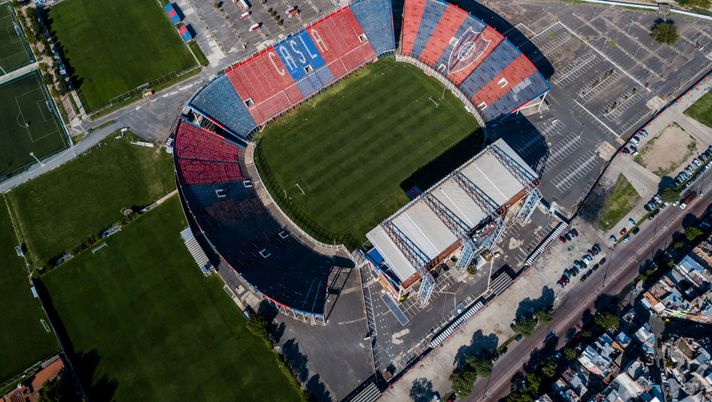 BUENOS AIRES, ARGENTINA - MARCH 27: Aerial view of San Lorenzo de Almagro's Pedro Bidegain empty soccer stadium on March 27, 2020 in Buenos Aires, Argentina. National government has ordered a lock down until end of March to help contain the spread of the COVID-19. (Photo by Getty Images/Getty Images) BUENOS AIRES, ARGENTINA - MARCH 27: Aerial view of San Lorenzo de Almagro's Pedro Bidegain empty soccer stadium on March 27, 2020 in Buenos Aires, Argentina. National government has ordered a lock down until end of March to help contain the spread of the COVID-19. (Photo by Getty Images/Getty Images)