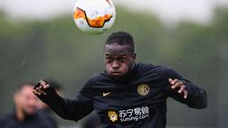 Sky – Inter protagonista dell’ultimo giorno di mercato. Nainggolan-Moses: il punto