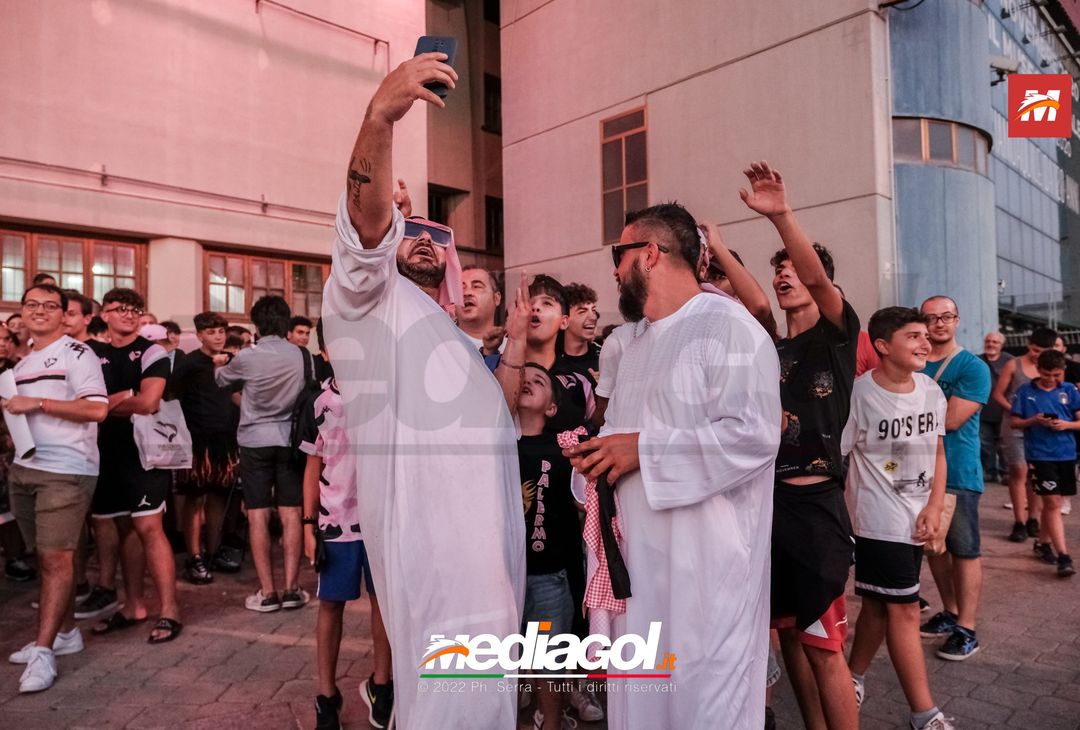 FOTO RITIRO PALERMO, Brunori e l’incontro con i tifosi al Barbera (Gallery) - immagine 20