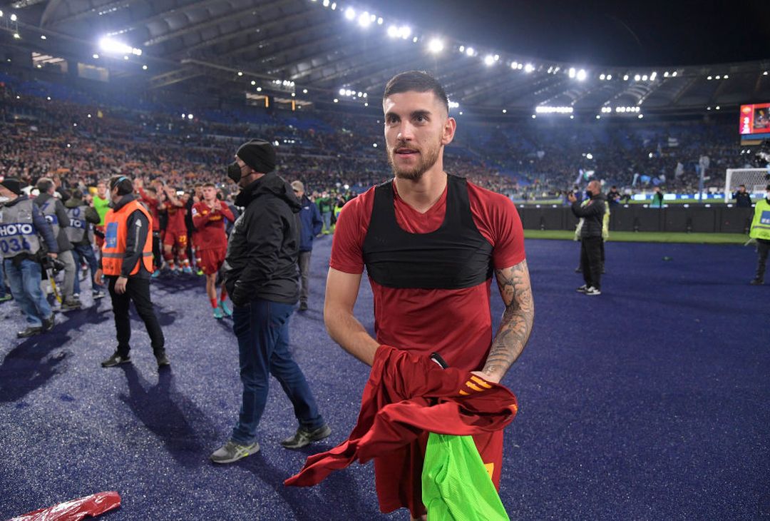 La Roma si scatena: Mancini con la bandiera, Abraham si spoglia – FOTO GALLERY - immagine 39