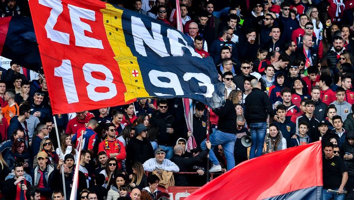 GENOA, ITALY - MARCH 03: Genoa fans before the Serie A match between Genoa CFC and Frosinone Calcio at Stadio Luigi Ferraris on March 3, 2019 in Genoa, Italy. (Photo by Paolo Rattini/Getty Images) GENOA, ITALY - MARCH 03: Genoa fans before the Serie A match between Genoa CFC and Frosinone Calcio at Stadio Luigi Ferraris on March 3, 2019 in Genoa, Italy. (Photo by Paolo Rattini/Getty Images)