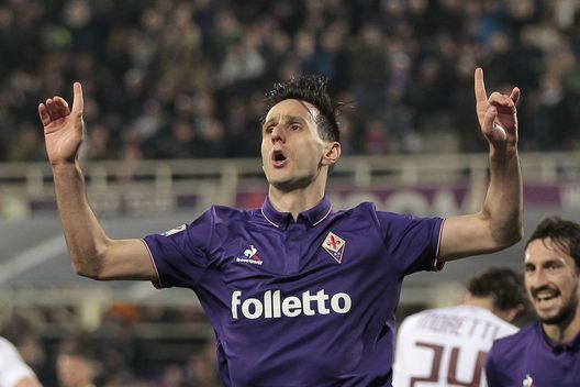 FLORENCE, ITALY - FEBRUARY 27: Nikola Kalinic of ACF Fiorentina celebrates after scoring a goal during the Serie A match between ACF Fiorentina and FC Torino at Stadio Artemio Franchi on February 27, 2017 in Florence, Italy. (Photo by Gabriele Maltinti/Getty Images) FLORENCE, ITALY - FEBRUARY 27: Nikola Kalinic of ACF Fiorentina celebrates after scoring a goal during the Serie A match between ACF Fiorentina and FC Torino at Stadio Artemio Franchi on February 27, 2017 in Florence, Italy. (Photo by Gabriele Maltinti/Getty Images)