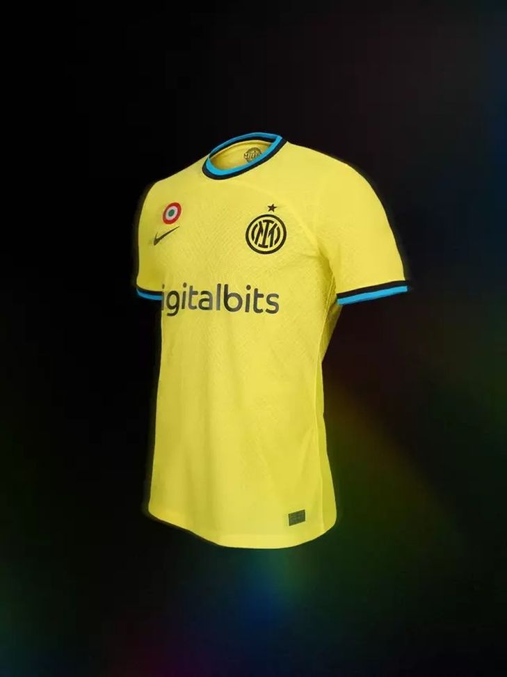 UFFICIALE – Inter, ecco la terza maglia 2022/23: ritorna il giallo- immagine 3