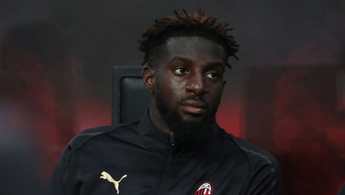MILAN, ITALY - AUGUST 31: Tiemoue Bakayoko of AC Milan looks on before the serie A match between AC Milan and AS Roma at Stadio Giuseppe Meazza on August 31, 2018 in Milan, Italy. (Photo by Marco Luzzani/Getty Images) Bakayoko a un passo dal Milan: è in piedi la trattativa, manca la cifra del riscatto - immagine 1