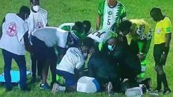VIDEO Napoli, brutto infortunio per Osimhen: con la Nigeria viene portato via in barella