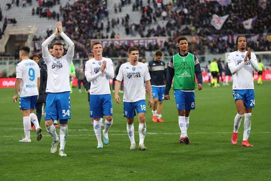 (Photo by Gabriele Maltinti/Getty Images) Derby dell’Arno, tensione tra Joe Barone e un tifoso… della Viola- immagine 2