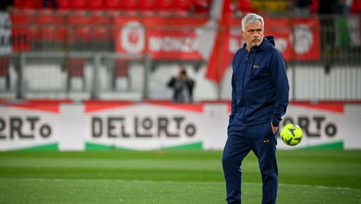 Mourinho, frecciatine e sottintesi: a Trigoria tira aria di divorzio - immagine 1