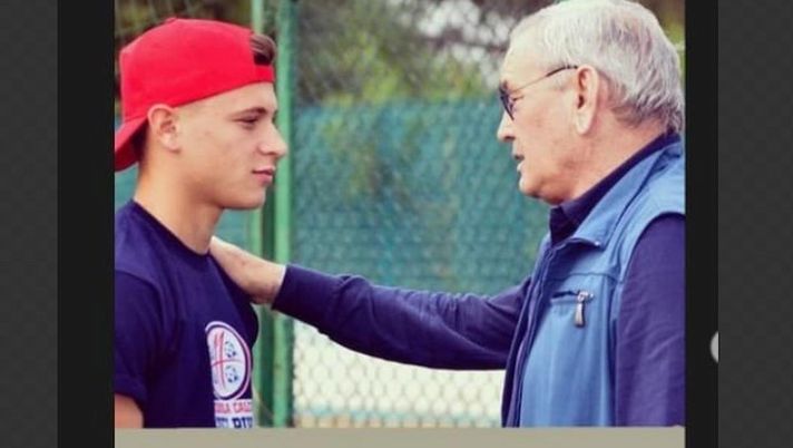 Barella saluta Gigi Riva: “Immensamente grazie, nostro idolo per sempre” - immagine 1