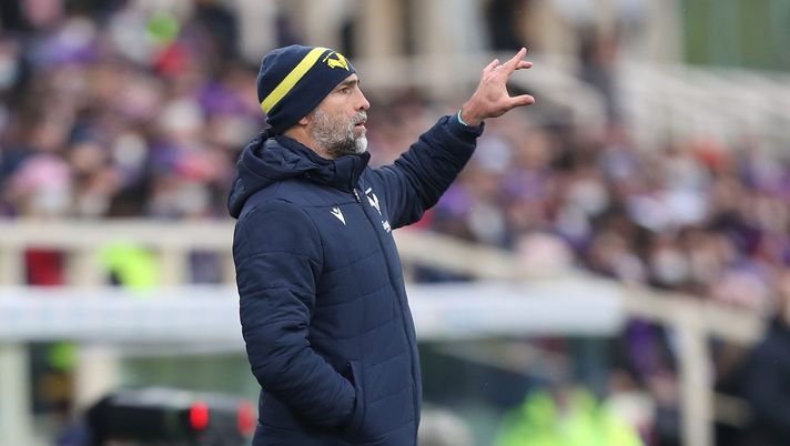 FLORENCE, ITALY - MARCH 06: Igor Tudor manager of Hellas Verona gestures during the Serie A match between ACF Fiorentina and Hellas Verona FC at Stadio Artemio Franchi on March 6, 2022 in Florence, Italy. (Photo by Gabriele Maltinti/Getty Images) Verona, Tudor: “Nel primo tempo avremmo meritato il 2-0. Giocata una gran gara” - immagine 1