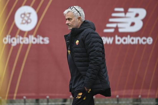 Getty Images Mourinho, domani il verdetto sul ricorso. Dybala punta la Juve, Abraham diventa papà- immagine 2