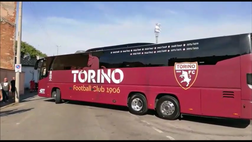 Video – Cremonese-Torino: l’arrivo del pullman granata allo stadio Zini