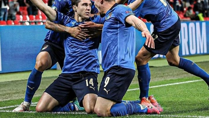 L’Italia si inginocchierà contro il Belgio solo per solidarietà agli avversari 