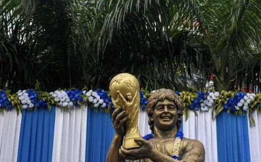 La scultura indiana dedicata al Diez inaugurata nel 2017 La scultura indiana dedicata al Diez inaugurata nel 2017