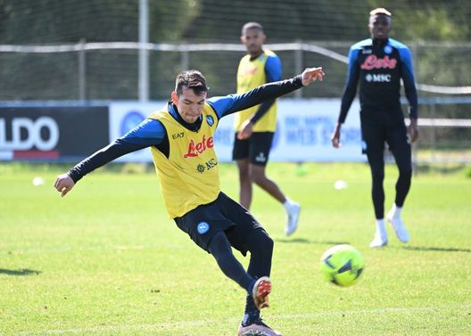 Napoli, Hirving Lozano scatena un derby di mercato a Londra- immagine 2