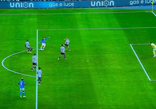 FOTO Zielinski gol, spunta il tifoso che gli fa una dedica: “Ci credo”- immagine 2