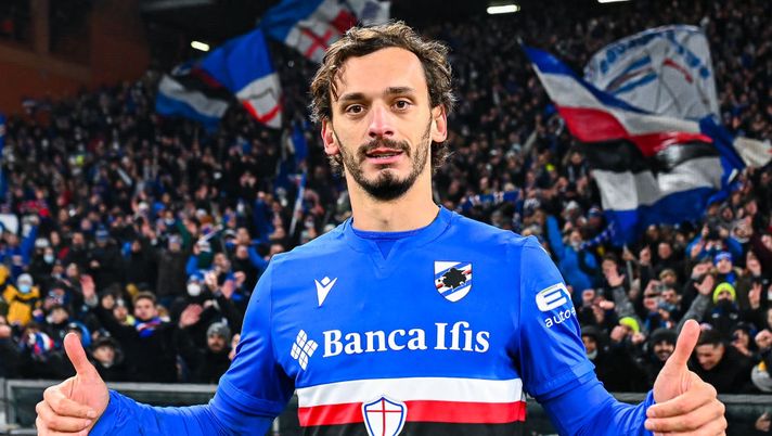 GENOA, ITALY - DECEMBER 5: Manolo Gabbiadini of Sampdoria celebrates after the Serie A match between Genoa CFC and UC Sampdoria at Stadio Luigi Ferraris on December 10, 2021 in Genoa, Italy. (Photo by Getty Images) Samp, Gabbiadini accelera sul campo: tabella ad hoc con un obiettivo per il rientro - immagine 1