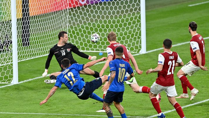 LONDON, ENGLAND - JUNE 26: Matteo Pessina of Italy scores their side's second goal past Daniel Bachmann of Austria during the UEFA Euro 2020 Championship Round of 16 match between Italy and Austria at Wembley Stadium at Wembley Stadium on June 26, 2021 in London, England. (Photo by Justin Tallis - Pool/Getty Images) LONDON, ENGLAND - JUNE 26: Matteo Pessina of Italy scores their side's second goal past Daniel Bachmann of Austria during the UEFA Euro 2020 Championship Round of 16 match between Italy and Austria at Wembley Stadium at Wembley Stadium on June 26, 2021 in London, England. (Photo by Justin Tallis - Pool/Getty Images)