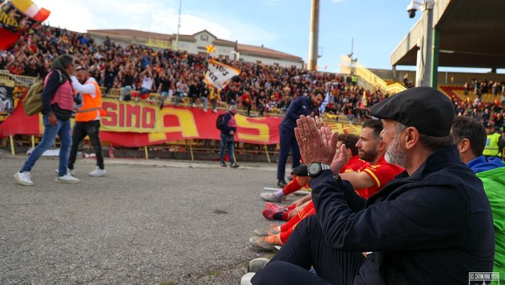 Catanzaro, Vivarini ancora in stand by: “Stiamo parlando del progetto serie B, serve tempo” - immagine 1