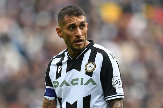 UDINE, ITALY - OCTOBER 23: Roberto Pereyra of Udinese Calcio lo during the Serie A match between Udinese Calcio and Torino FC at Dacia Arena on October 23, 2022 in Udine, . (Photo by Alessandro Sabattini/Getty Images) La Fiorentina su Pereyra, il piano di Pradè per l’argentino- immagine 4