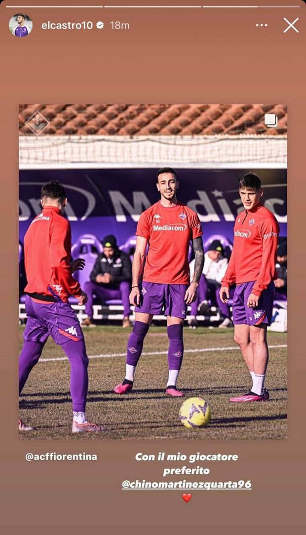 Castrovilli si allena in gruppo e posa con il suo “calciatore preferito” (FOTO)- immagine 2