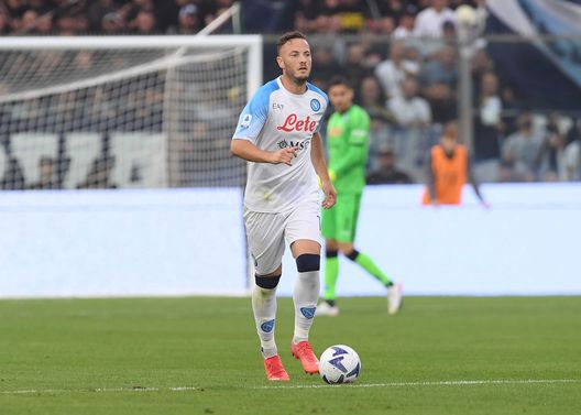 rrahmani (Photo by SSC NAPOLI/SSC NAPOLI via Getty Images) Renica: “L’infortunio di Rrahmani sarà pesante. Simeone è quello che mancava”- immagine 2