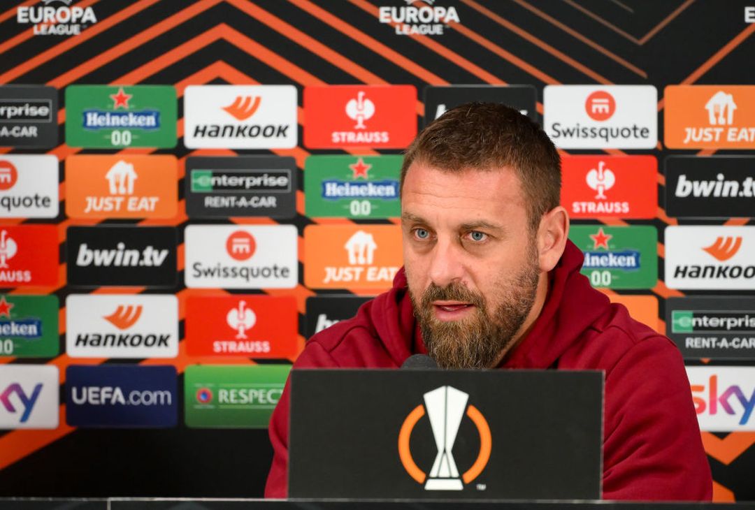 Roma, la conferenza stampa di De Rossi e Dybala alla vigilia del Milan – FOTO GALLERY - immagine 11