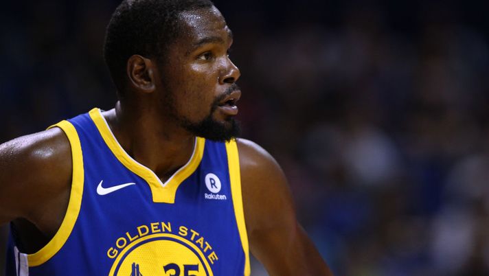 SHANGHAI, CHINA - OCTOBER 08: Kevin Durant #35 of the Golden State Warriors looks on during the game between the Minnesota Timberwolves and the Golden State Warriors as part of 2017 NBA Global Games China at Mercedes-Benz Arena on October 8, 2017 in Shanghai, China. (Photo by Zhong Zhi/Getty Images) SHANGHAI, CHINA - OCTOBER 08: Kevin Durant #35 of the Golden State Warriors looks on during the game between the Minnesota Timberwolves and the Golden State Warriors as part of 2017 NBA Global Games China at Mercedes-Benz Arena on October 8, 2017 in Shanghai, China. (Photo by Zhong Zhi/Getty Images)