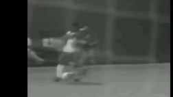 Pelé, le sue giocate anni prima di Ronaldo, Messi e tanti altri | VIDEO