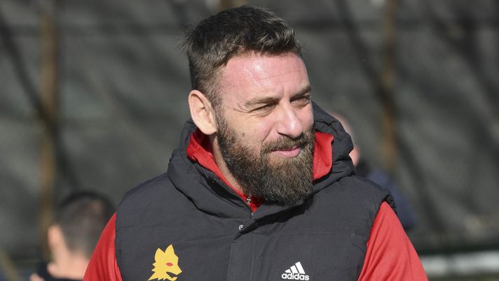 De Rossi: “Verona squadra solida, l’emozione dell’esordio non ci deve fare scherzi” - immagine 1
