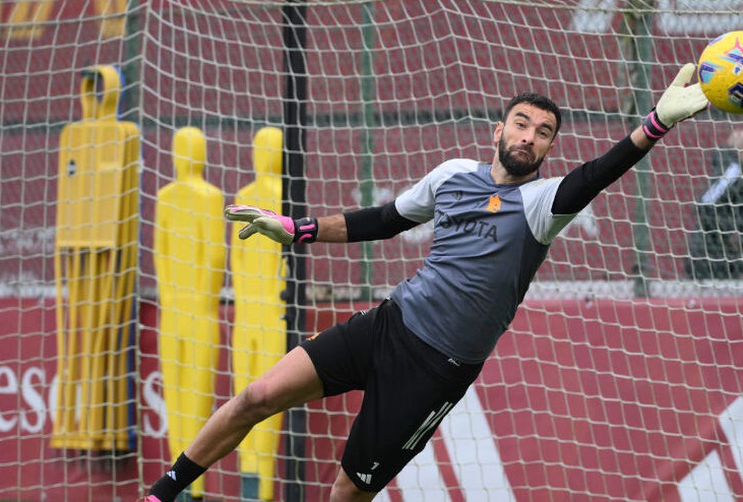 Roma, il secondo allenamento di De Rossi a Trigoria – FOTO GALLERY - immagine 12