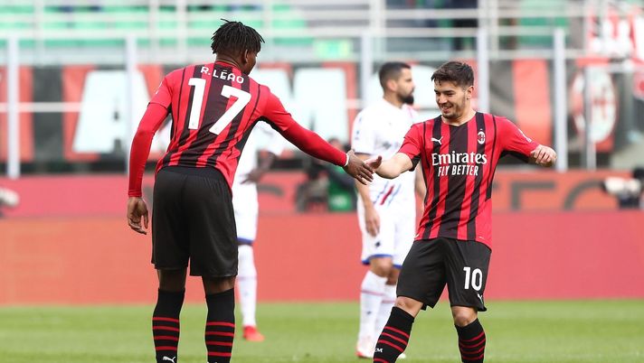 Rafael Leao e Brahim Díaz (attaccanti AC Milan) esultano per il gol del portoghese in Milan-Sampdoria (Serie A 2021-2022) | News (Getty Images) Rafael Leao Brahim Díaz Milan-Sampdoria AC Milan Serie A 2021-2022