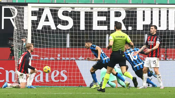 Il secondo gol di Lautaro Martínez in occasione di Milan-Inter 0-3 (Serie A 2020-2021) | News (Getty Images)