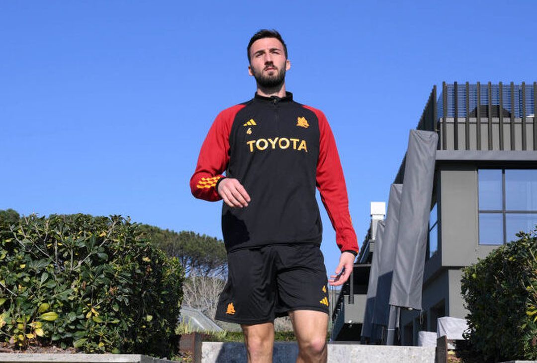 Roma, l’allenamento a Trigoria. C’è Huijsen – FOTO GALLERY - immagine 14