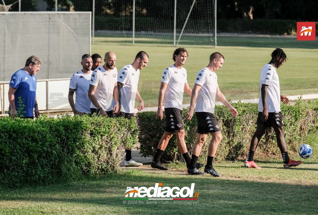 FOTO RITIRO PALERMO, la squadra di mister Baldini si allena a Boccadifalco (Gallery) - immagine 33