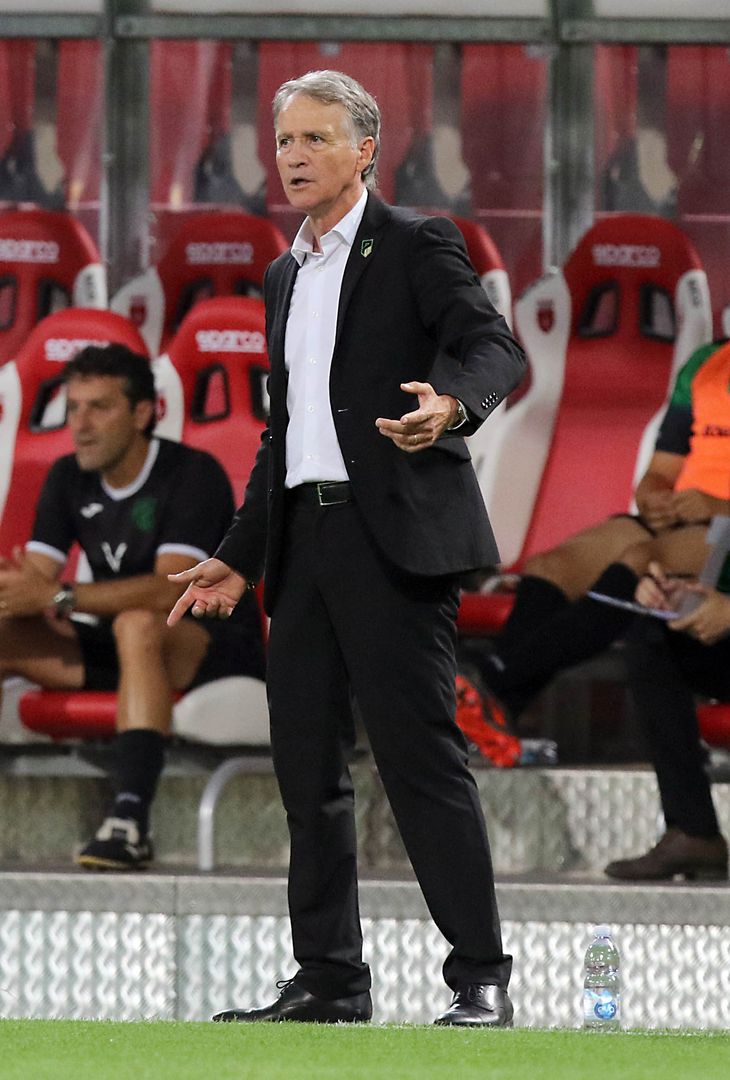  Attilio Tesser coach of Pordenone 