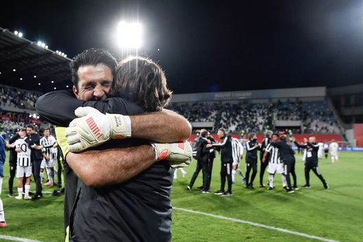 Gianluigi Buffon e Andrea Pirlo Gianluigi Buffon e Andrea Pirlo