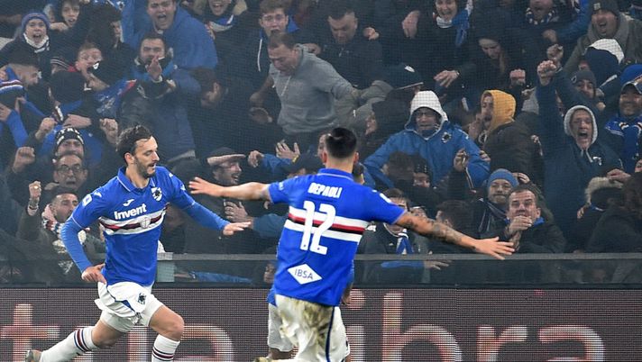 GENOA, ITALY - DECEMBER 14: Manolo Gabbiadini celebrates after scoring his first goal during the Serie A match between Genoa CFC and UC Sampdoria at Stadio Luigi Ferraris on December 15, 2019 in Genoa, Italy. (Photo by Paolo Rattini/Getty Images) GENOA, ITALY - DECEMBER 14: Manolo Gabbiadini celebrates after scoring his first goal during the Serie A match between Genoa CFC and UC Sampdoria at Stadio Luigi Ferraris on December 15, 2019 in Genoa, Italy. (Photo by Paolo Rattini/Getty Images)
